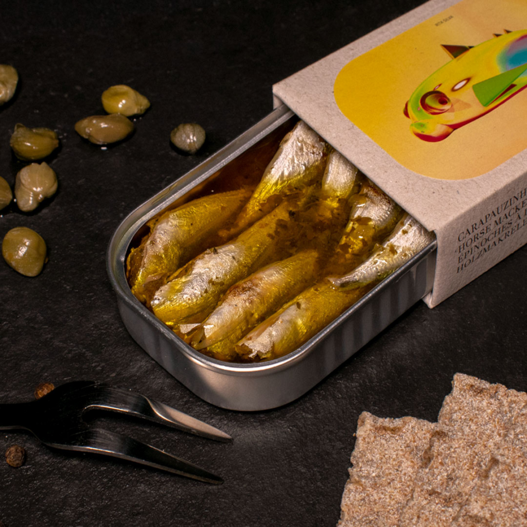 Taggmakrill i ravigottesås