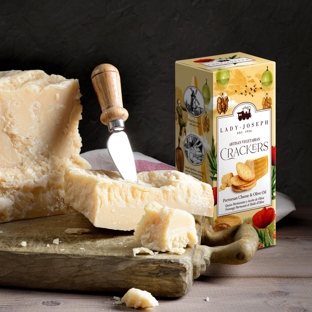 Hantverkskex med Parmigiano Reggiano-ost ​​och olivolja