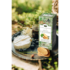 Hantverksmässiga veganska kex med olivolja och aromatiska örter