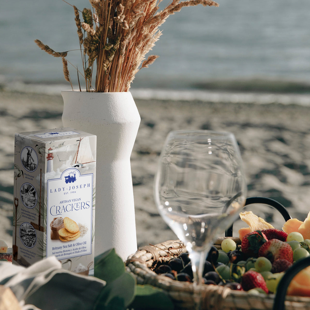 Handgjorda veganska kex med havssalt från Guérande (Frankrike) och olivolja