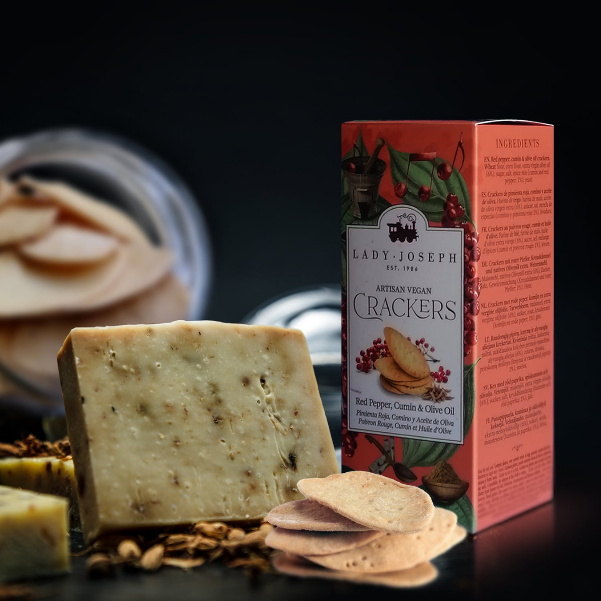 Veganska kex med röd paprika, spiskummin och olivolja